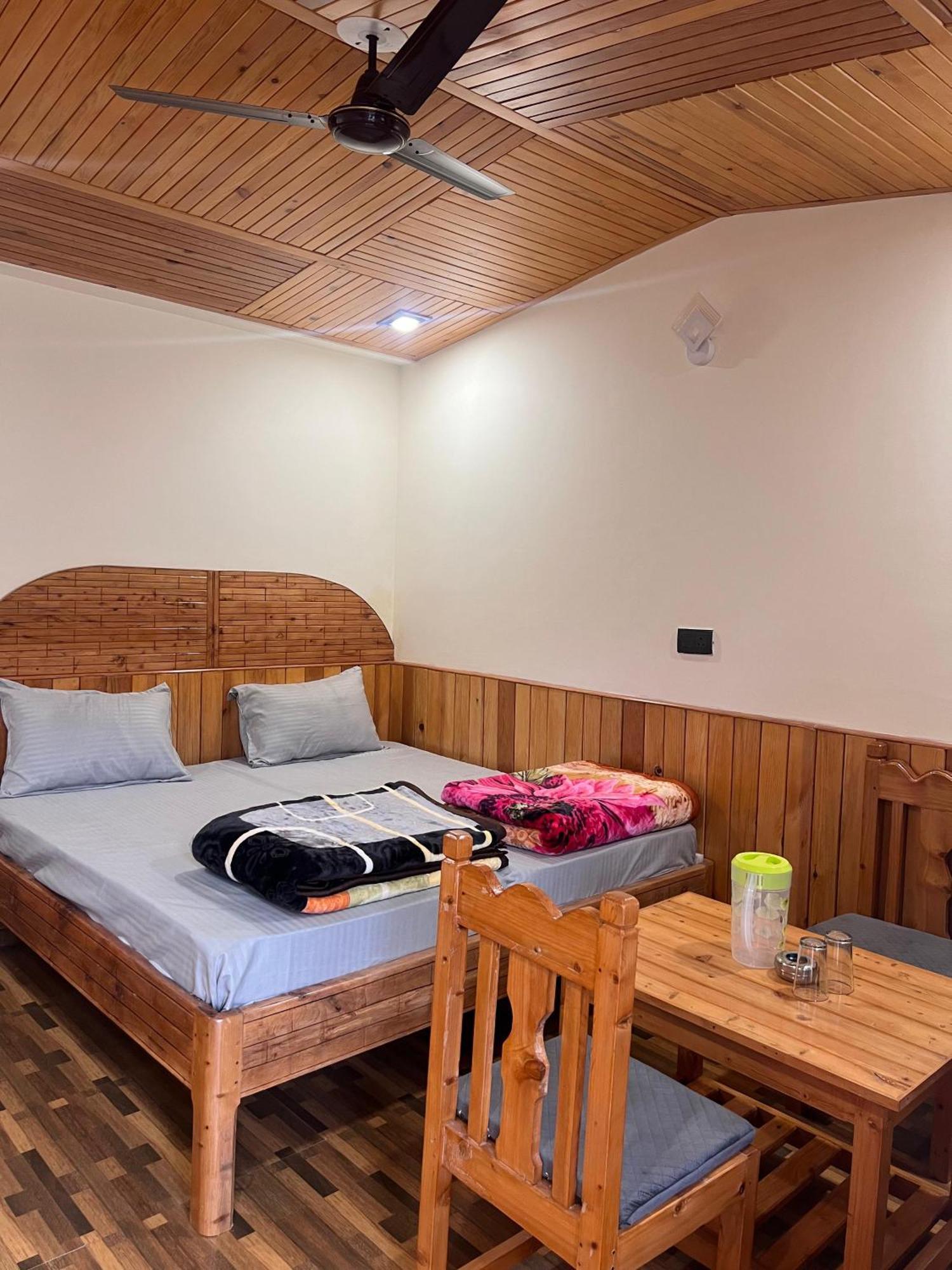 Binsar Royal Homestay Dhaulchhina, Almora Dış mekan fotoğraf